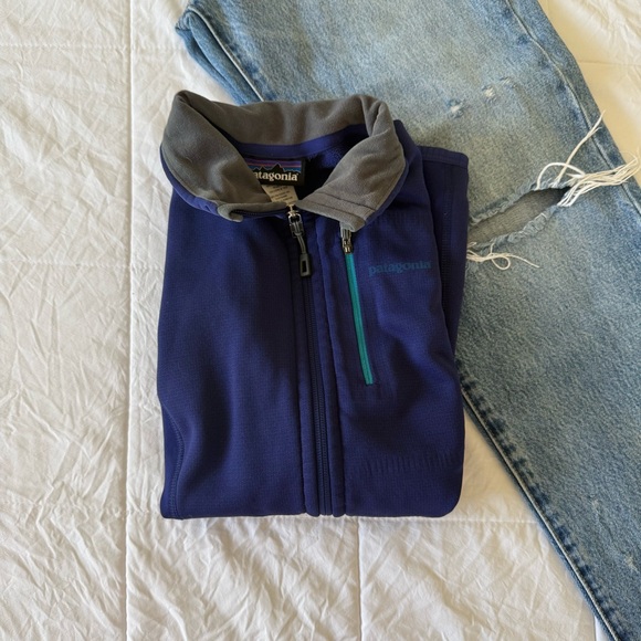 Patagonia Jackets & Blazers - Patagonia Navy and Gray Zip-Up Jacket Size xsmall